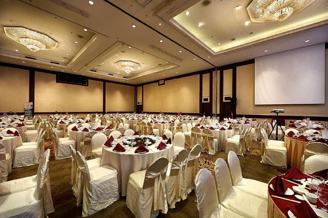 Berjaya Penang Hotel Georgetown Exterior foto